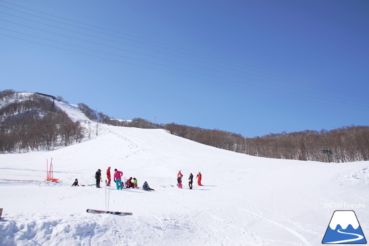 小樽天狗山ロープウェイスキー場 積雪たっぷり！絶景春スキー☆